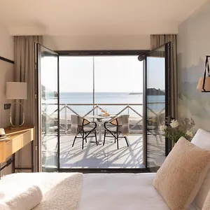 4* Hotel De La